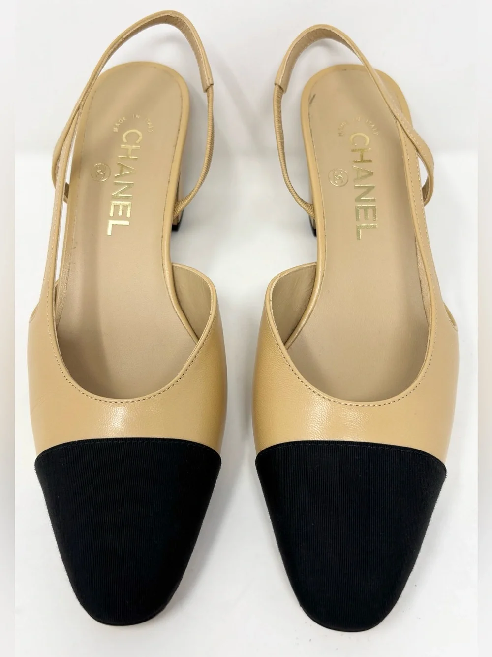 Chanel Two-Tone Goatskin & Grosgrain CC Slingback Pumps Beige Black 38.5